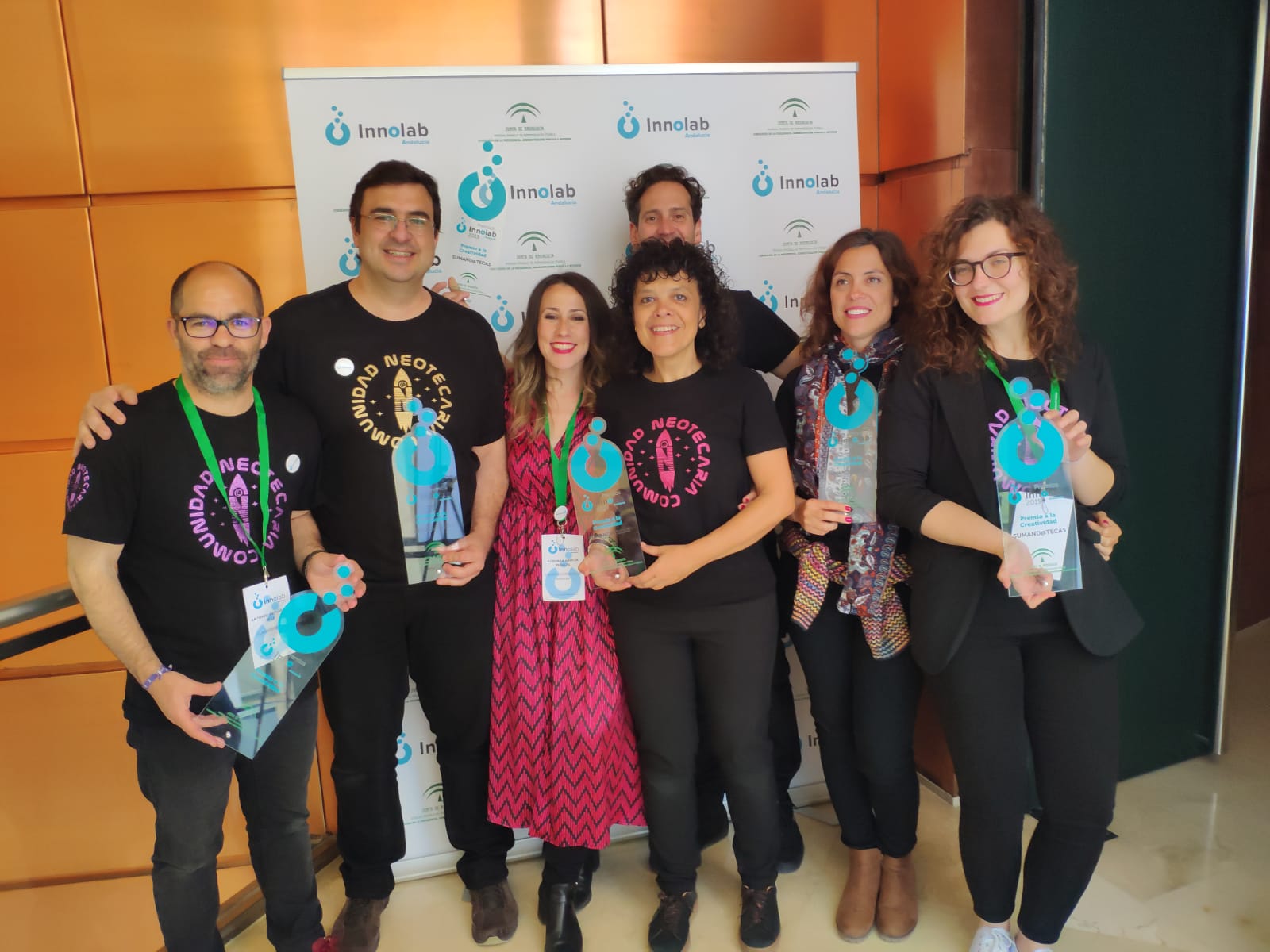 Foto_recogida_Premio_InnoLab.jpg